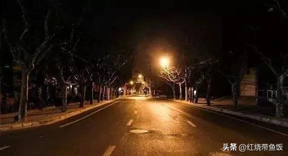 25岁背上人生的第一笔贷款,25岁背负房贷月供2500