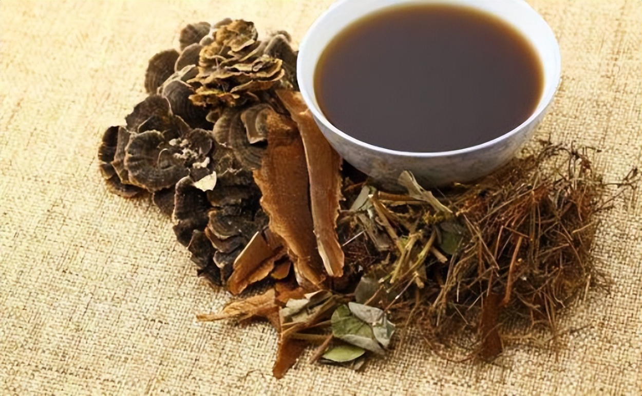 突然长很多痘痘中医如何调理,长期长痘痘怎么中医调理