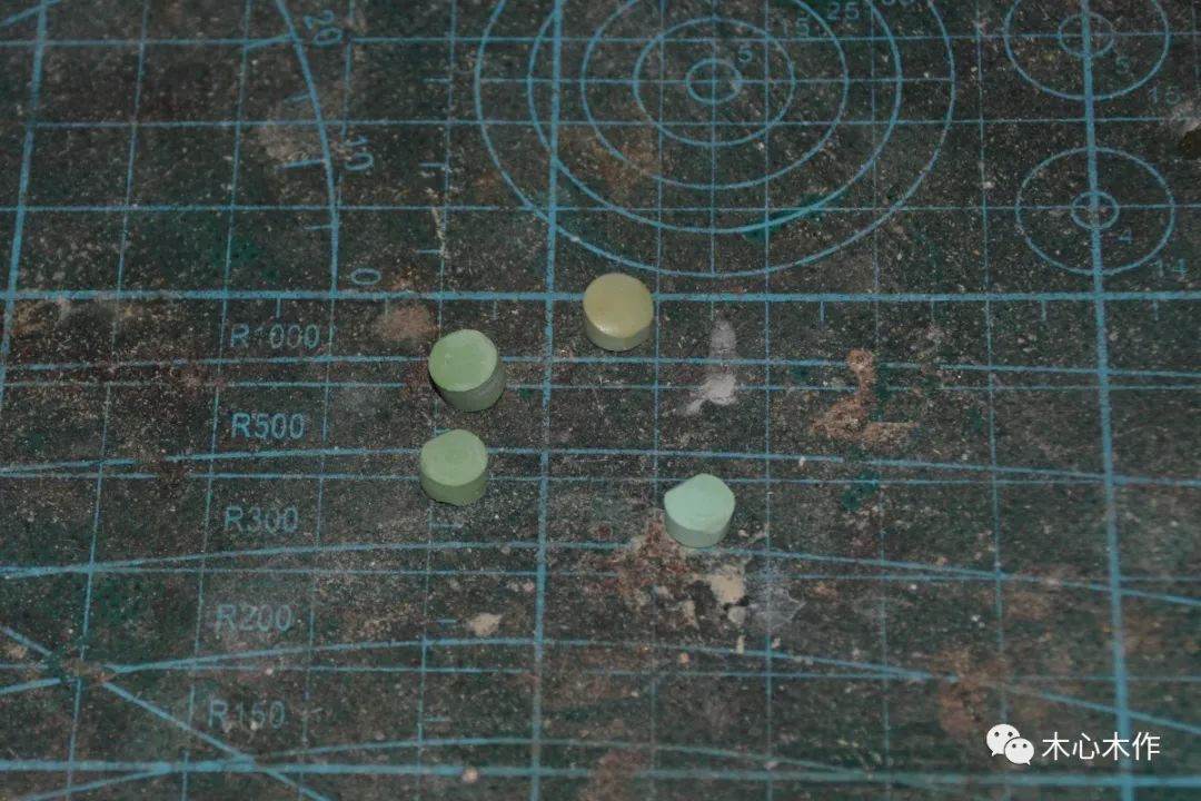 青花平安无事牌雕刻,青花瓷无事牌