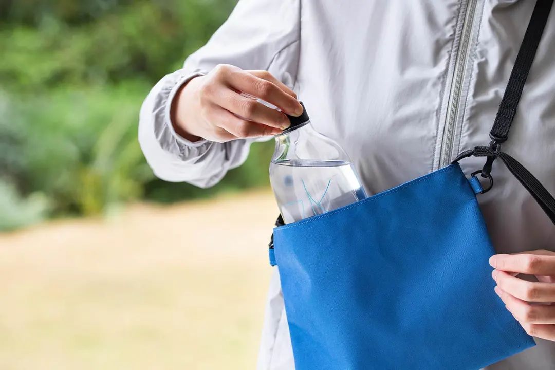 康师傅“全裸”？新设计竟然没有包装，一丝不挂？