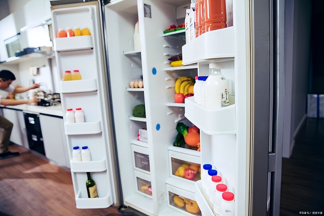 搬家冰箱怎么搬运,冰箱搬运应该怎样放置