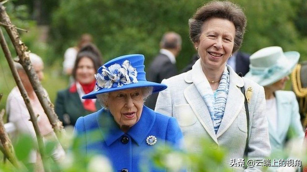 英国女王去世安妮公主哭了,英国安妮公主为什么1987年封公主