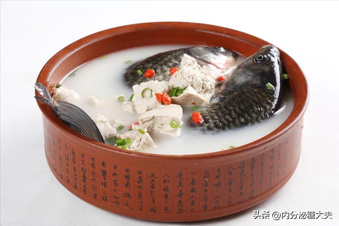 糖尿病最怕这3点，坚持做，血糖降回正常值，糖友别不信！