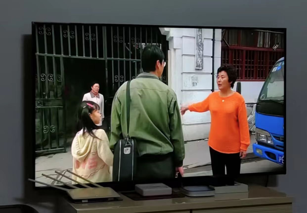 华为智慧屏v55i对比小米电视5,华为oled和小米oled电视对比