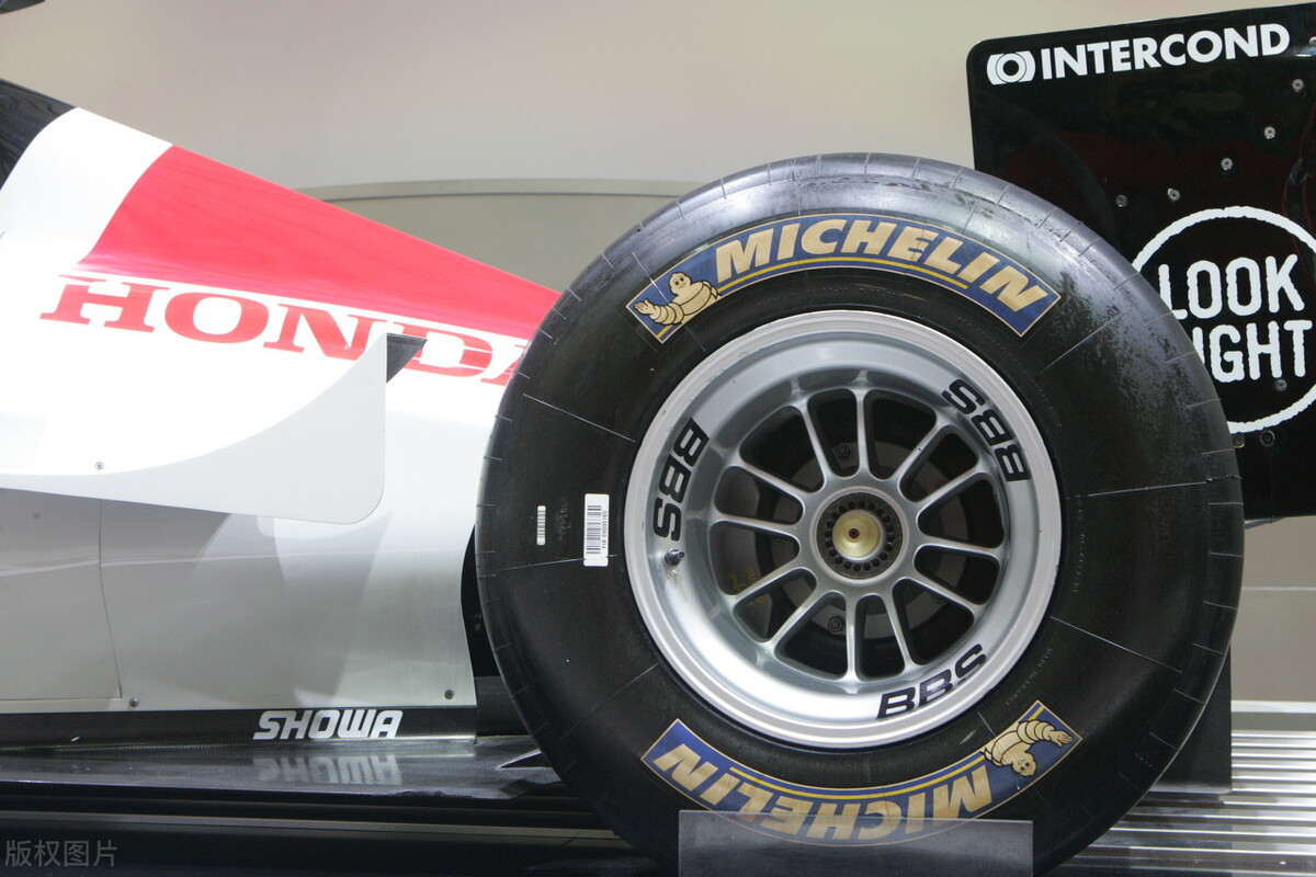 国产轮胎到底怎么样,国产轮胎235和55r18哪个品牌好