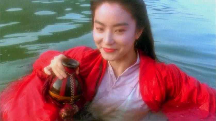 长津湖之水门桥被美军飞机扫射,徐克拍长津湖水门桥