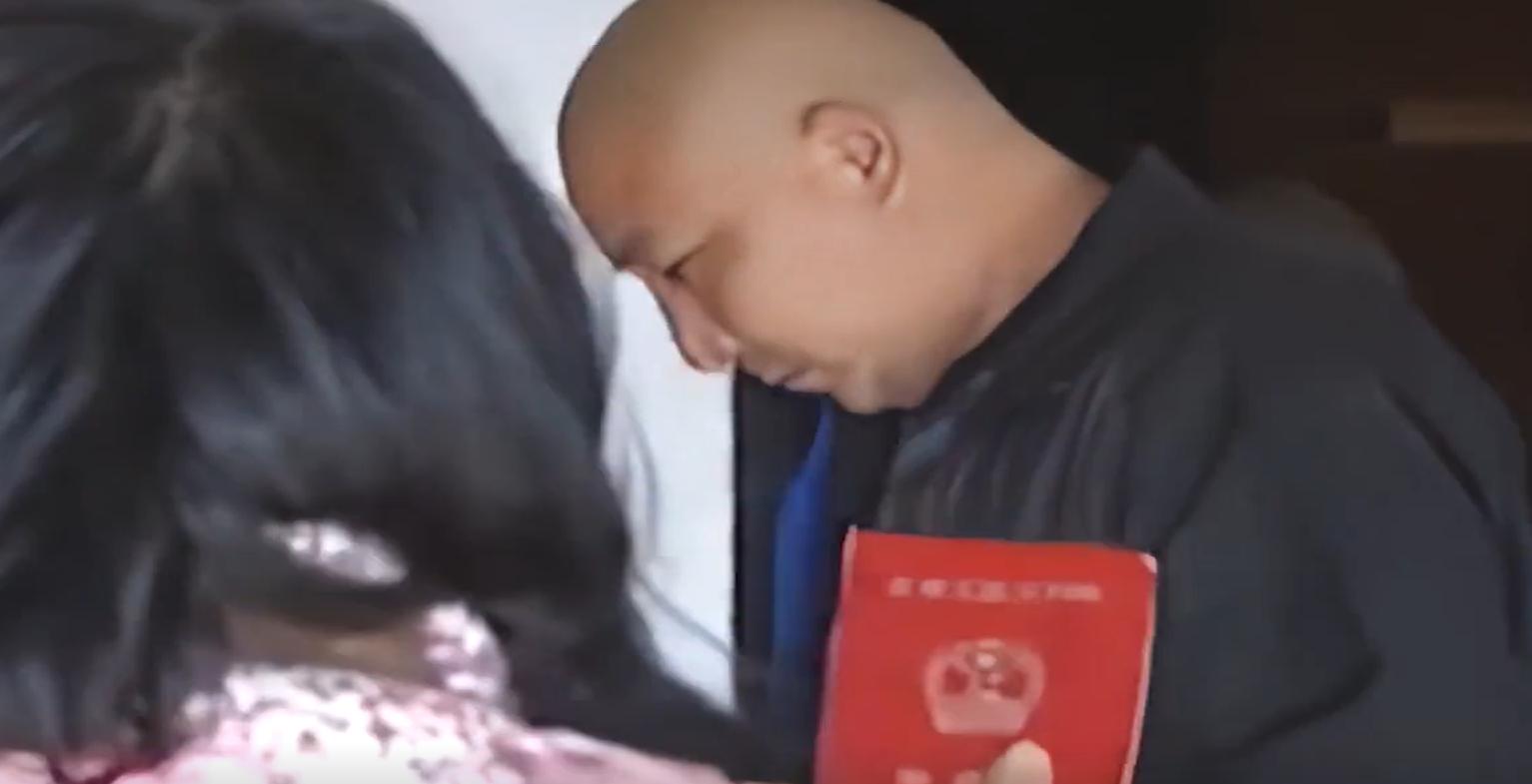 女子被抛夫弃子后续,女子抛夫弃子离家三年现求复合