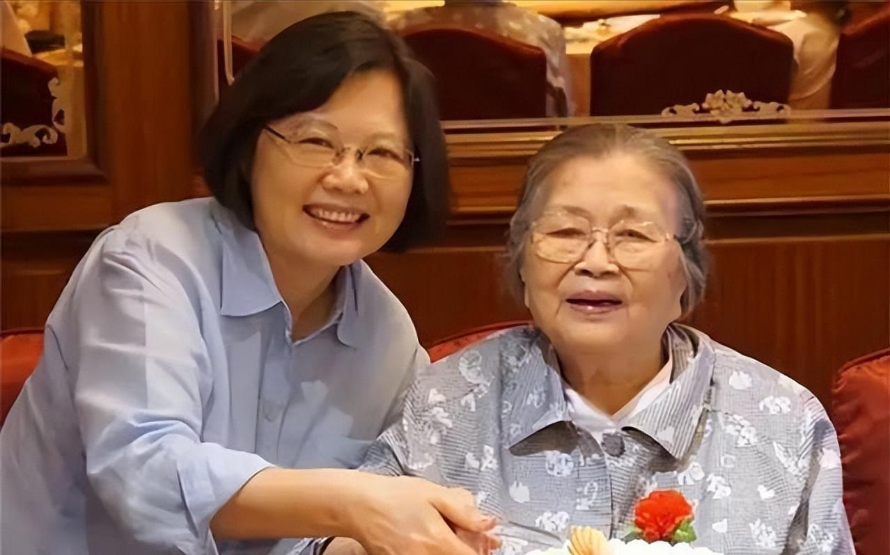 台媒爆料蔡英文背景，父亲是汉奸，母亲与日本人私通曾诞下一子