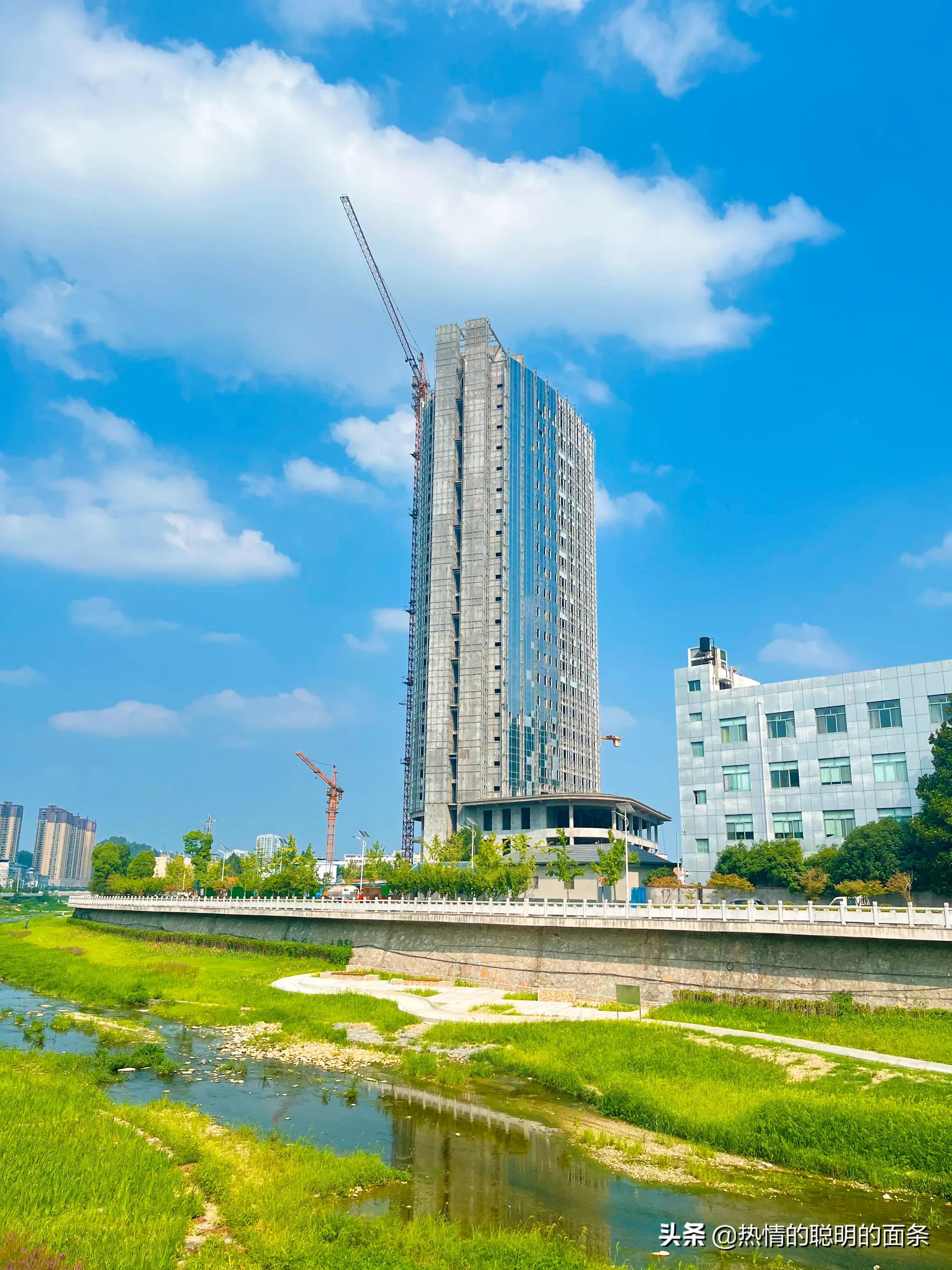 十堰第一烂尾楼,十堰市烂尾楼有哪些楼盘