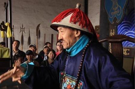 清朝一个县有哪些官职,清朝的一个县有多少公务人员