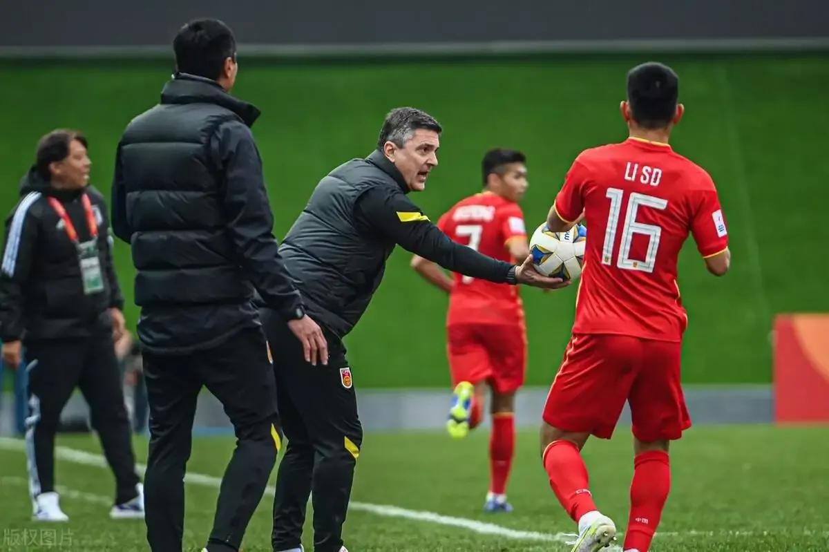 u20日本队3比0,两个进球中国u19