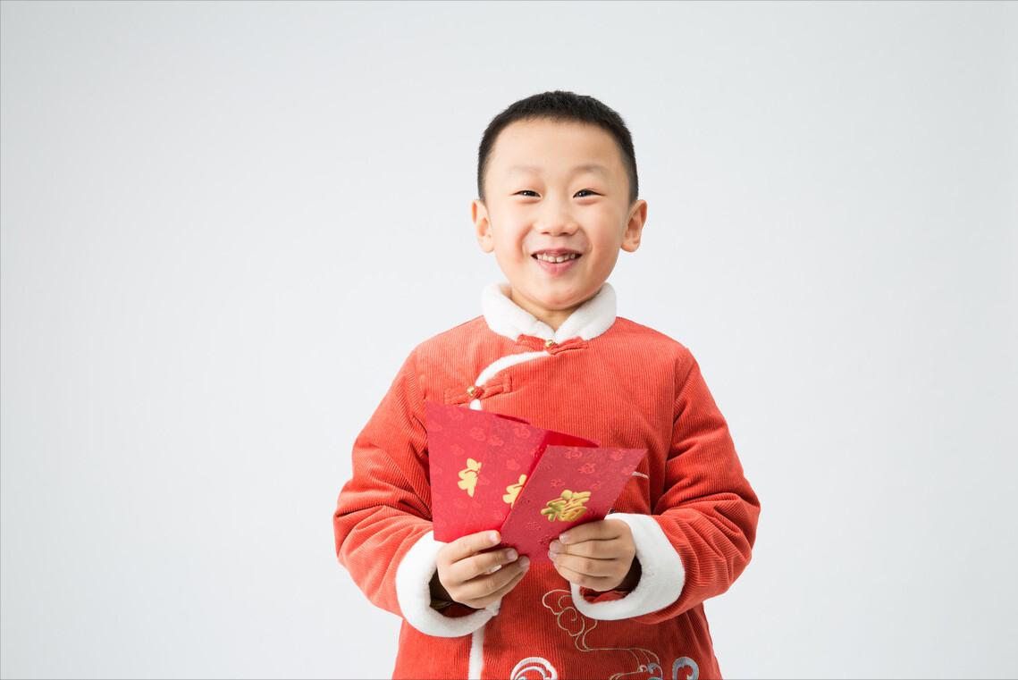 明明我有2个孩子，每逢过年发红包就“血亏”，问题出在哪儿？