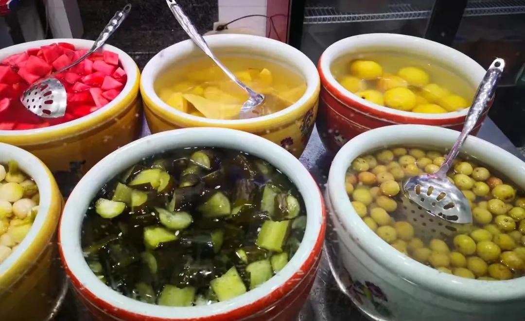 未来昆明最具影响力的美食街,昆明七彩云南附近美食街