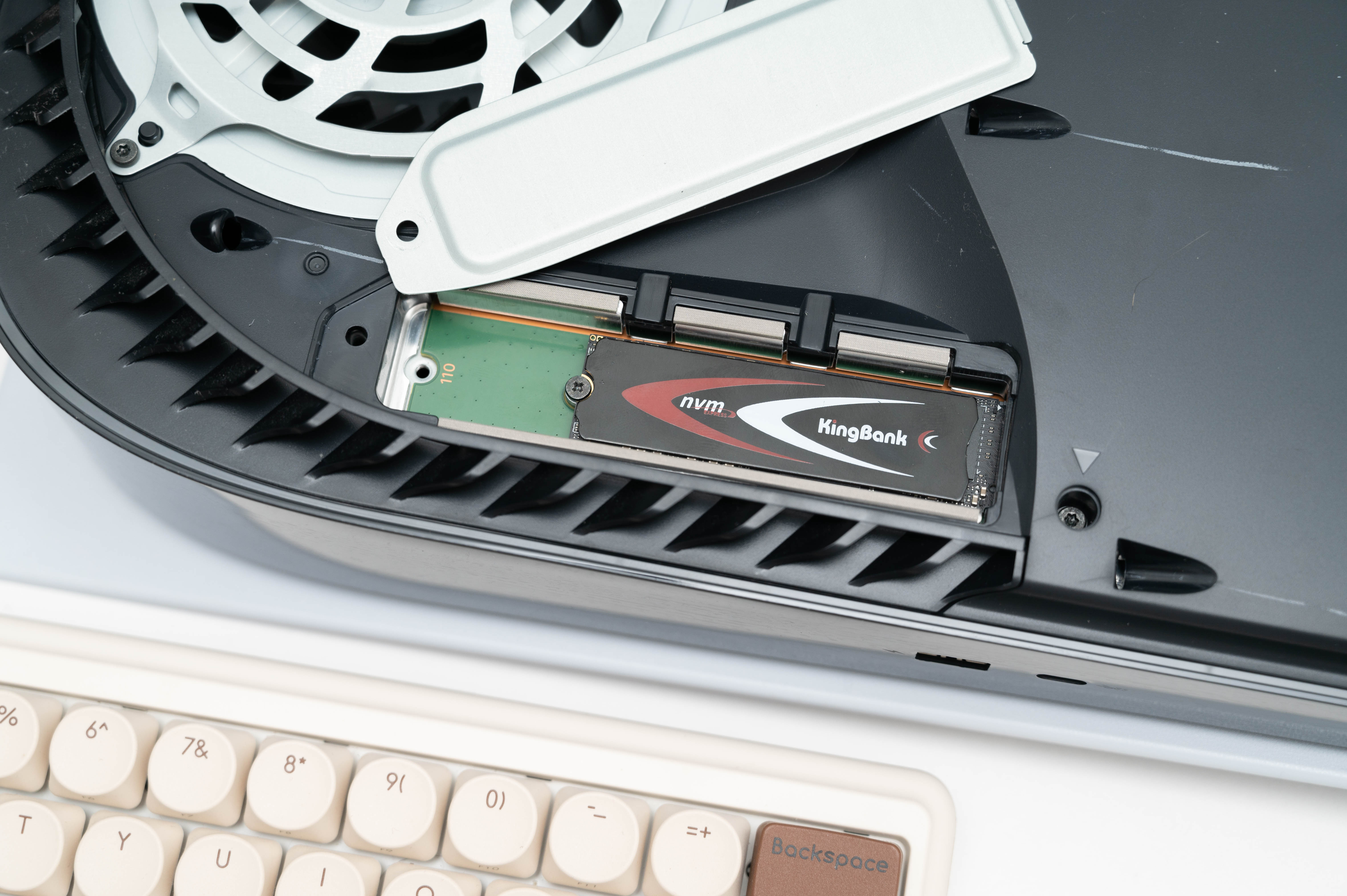 ps5固态配2t的好还是1t的好,ps5固态推荐2023