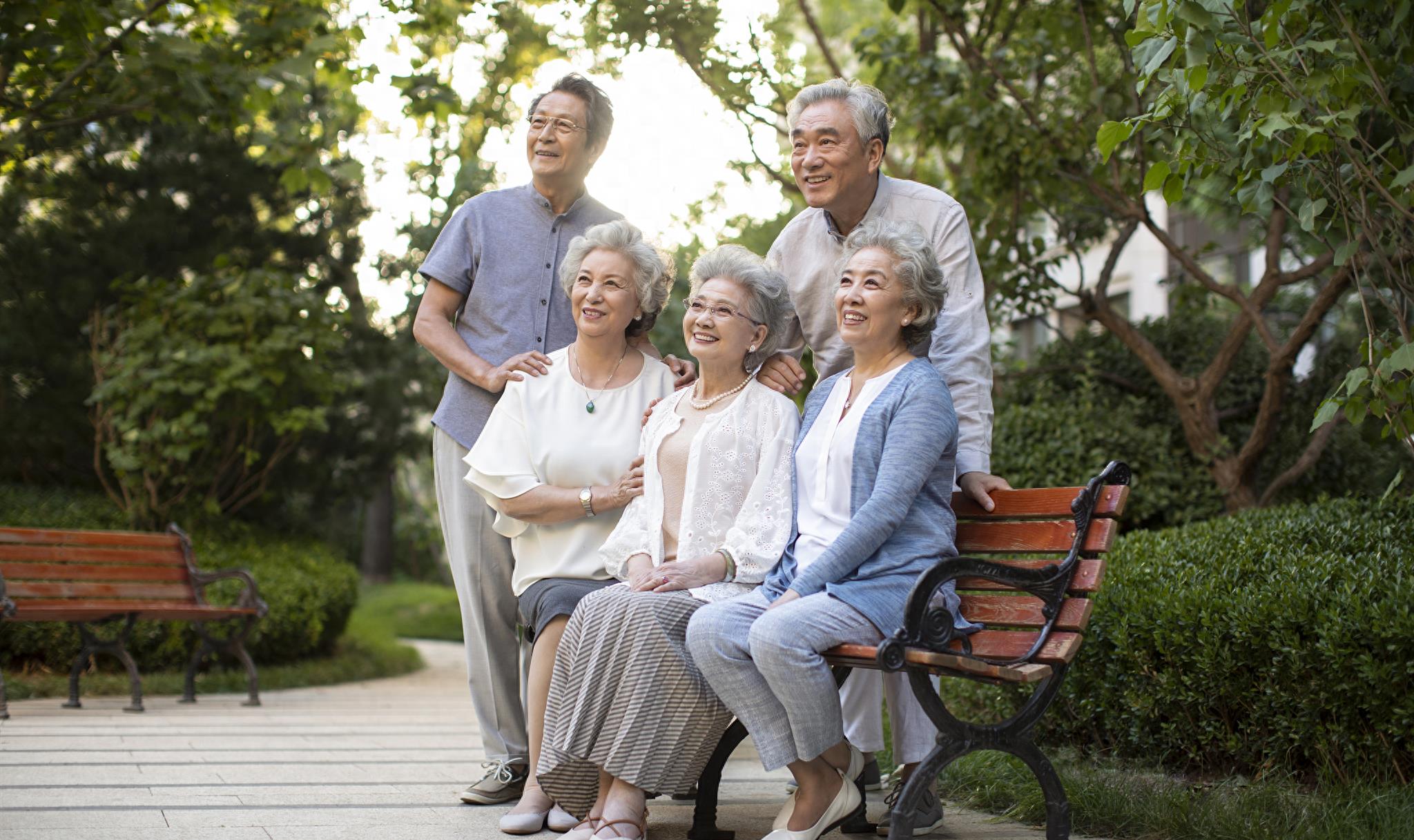 意外遭遇：留守寡妇与公公的不可告人的秘密