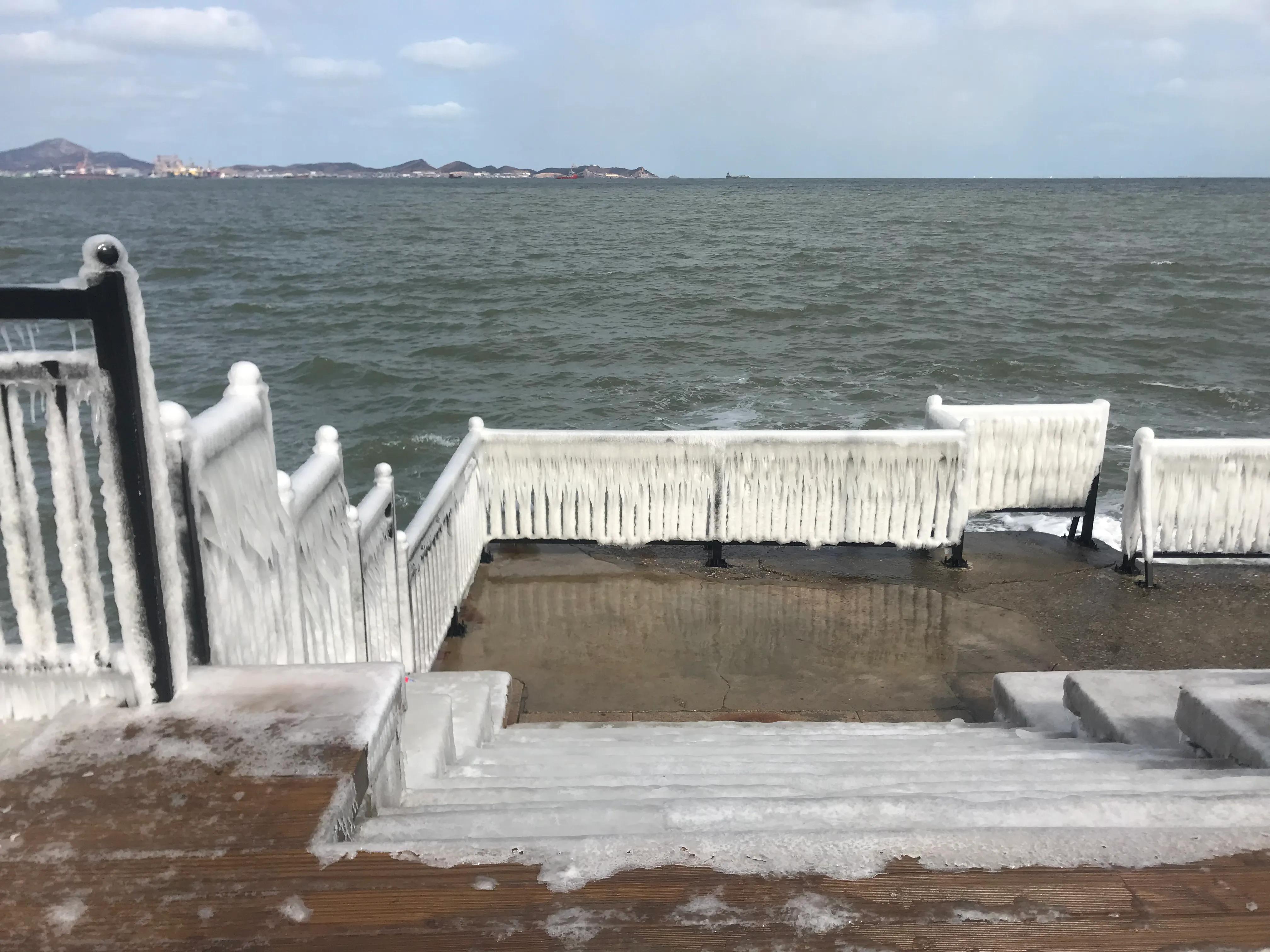 烟台的海水清澈吗,烟台的海和威海的海哪个好