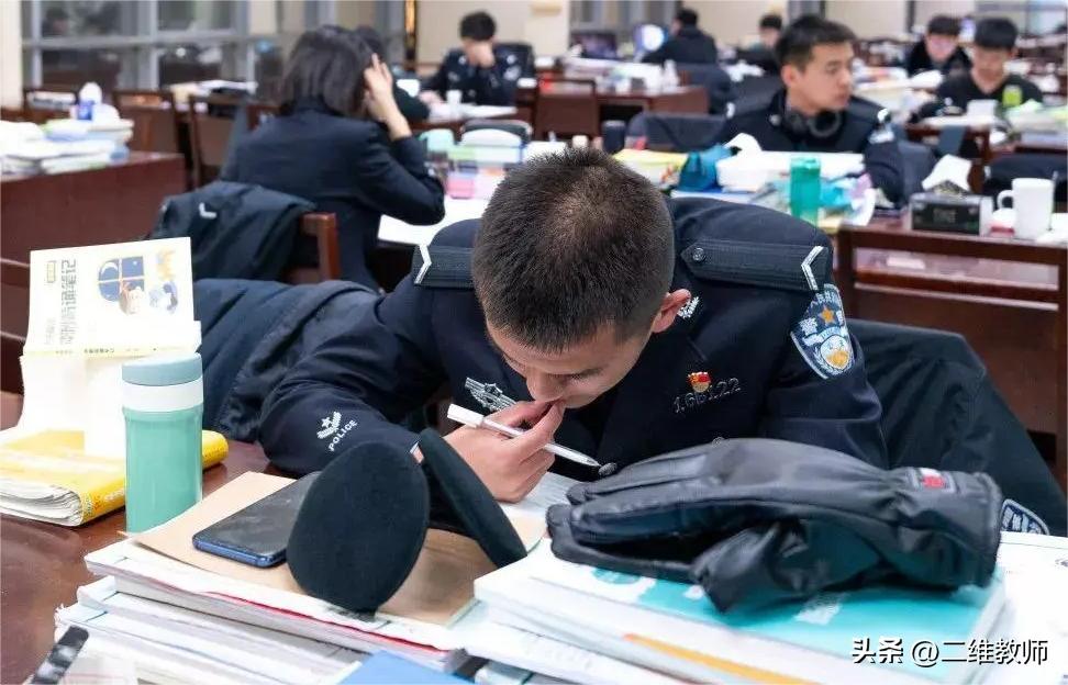 警察学院全国共几所,全国35所公安类警察学院