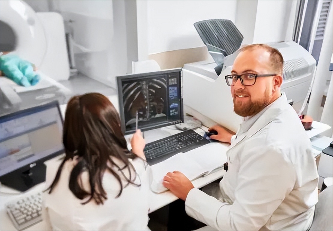 宫颈癌做了子宫全切术复发的症状,宫颈癌子宫肥大症状