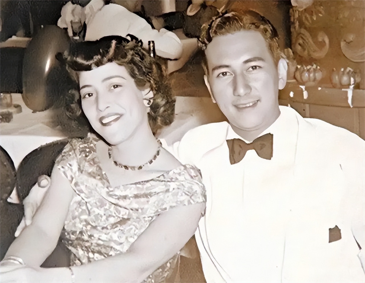 儿女死的死疯的疯,身为澳门第一美人的她,嫁给赌王是一生的错?