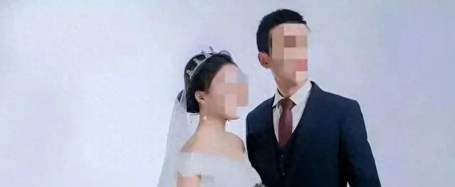 女教师欺骗黑人，说他不能再这么做了！淫秽视频曝光，外国崇拜！