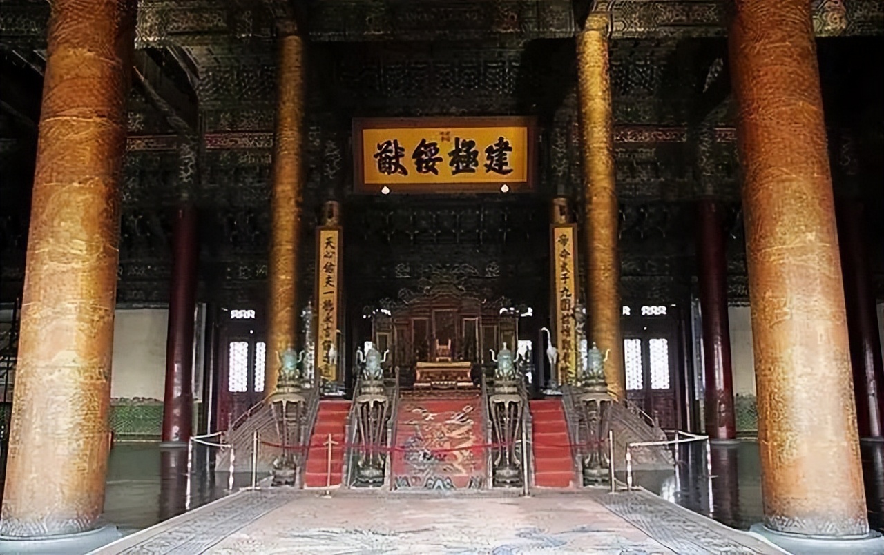 雍正皇帝御批书法欣赏,雍正皇帝御笔字帖