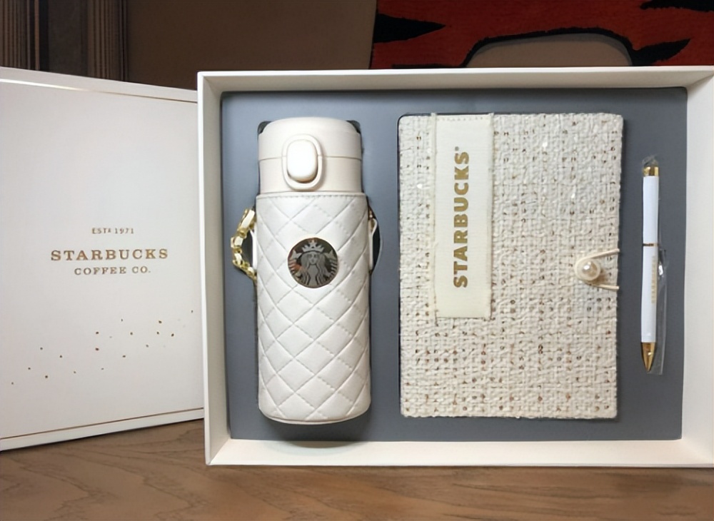 七夕礼物送女友实在点的礼物推荐,七夕送女朋友什么礼物比较有意义