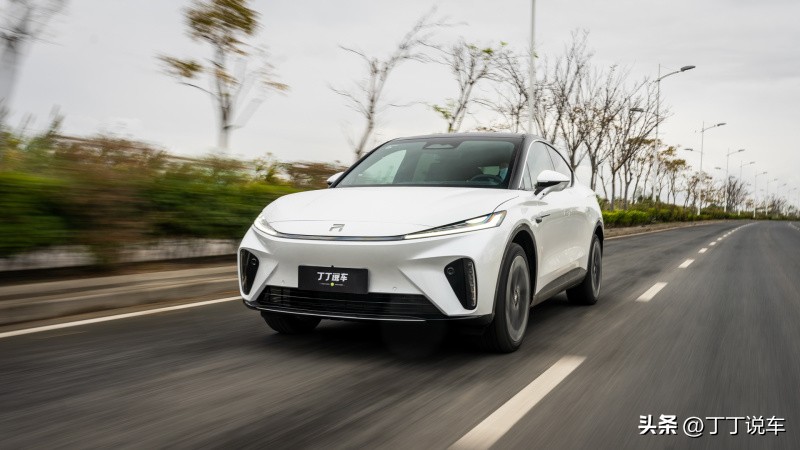 飞凡r7预约试驾,试驾飞凡r7音响