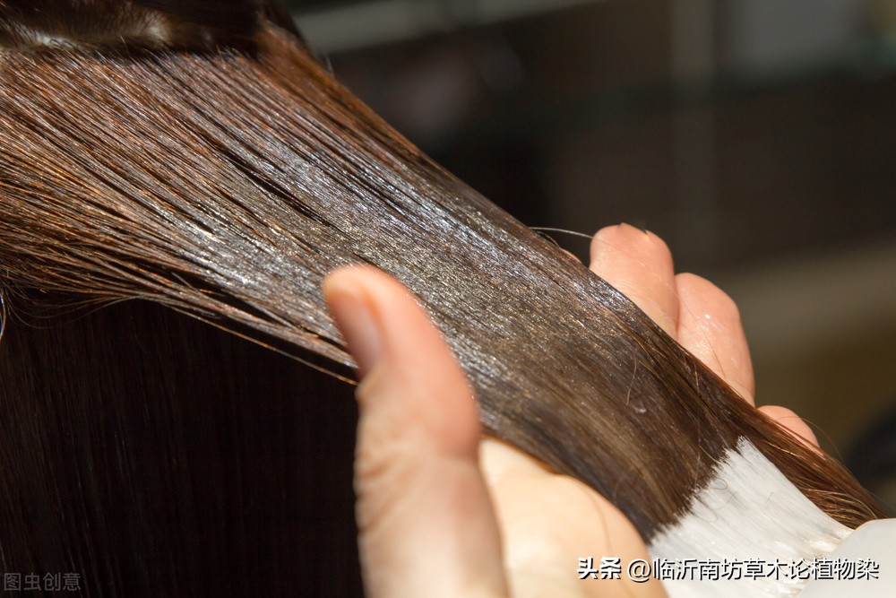 染发过敏头皮痒最快解决方法,染发头皮过敏流水结痂会自愈吗