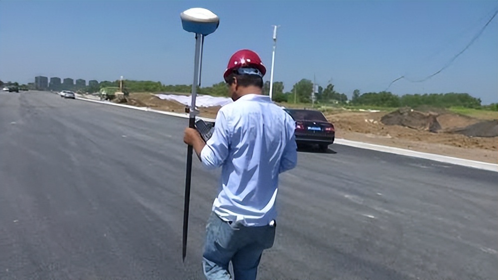 全国技能等级证书测量员怎么报考,工地测量员考了一建证书如何发展