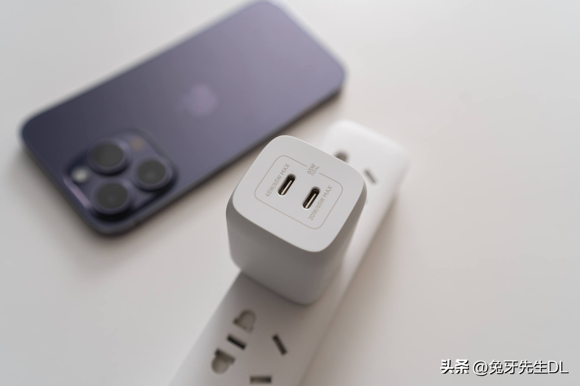 手机配件出行桌面，老男孩的11款好物安利，一只手都数不过来