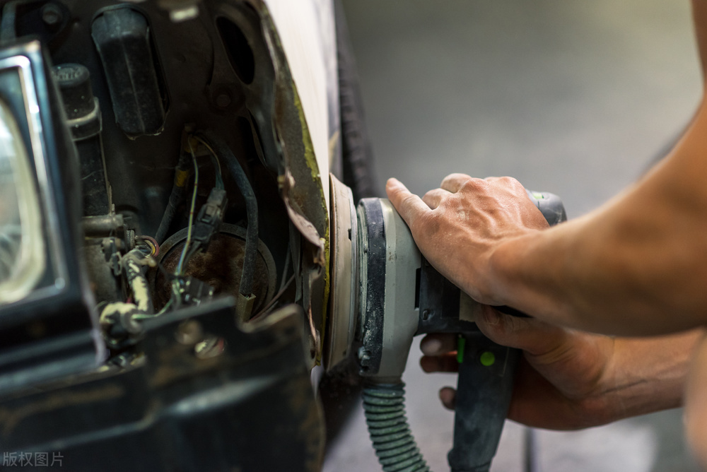 驾驶员必须知道的电话号码,驾驶员必须知道的30个车型