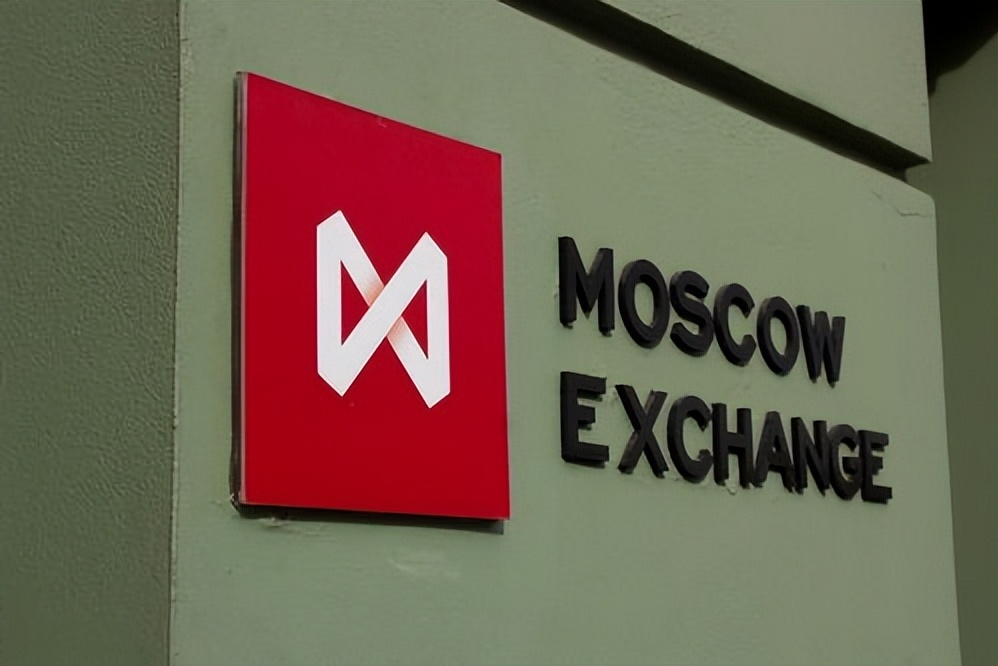 2千万印度卢比在印度能干啥,印度2000卢比变废纸存银行不行吗