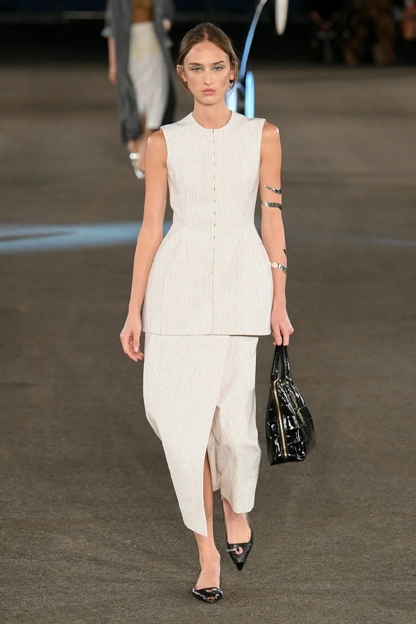 toryburch2023秋冬时装秀,toryburch包包