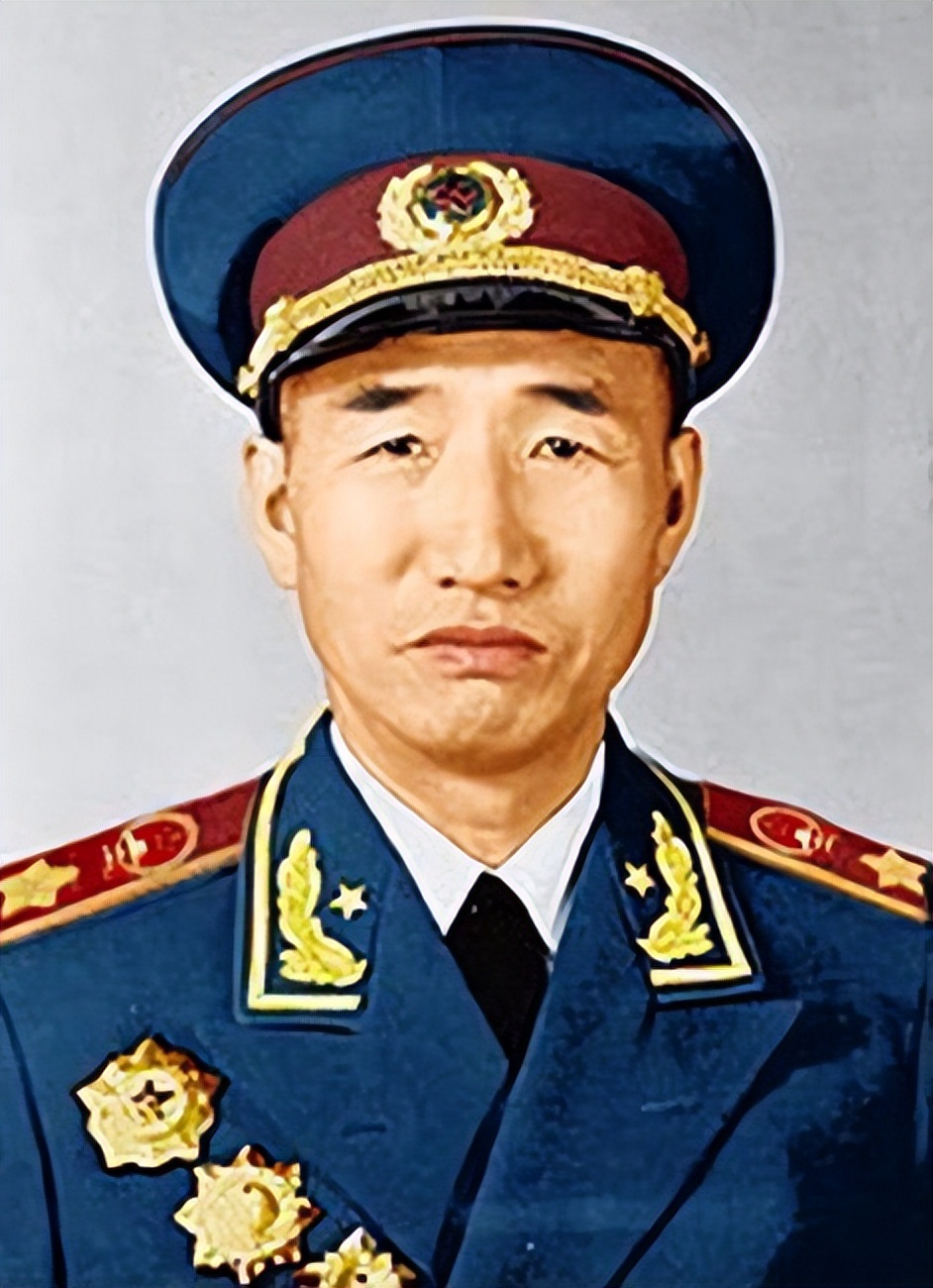 开国十大元帅去世后，在追悼会上致悼词的人分别是谁，其职务如何