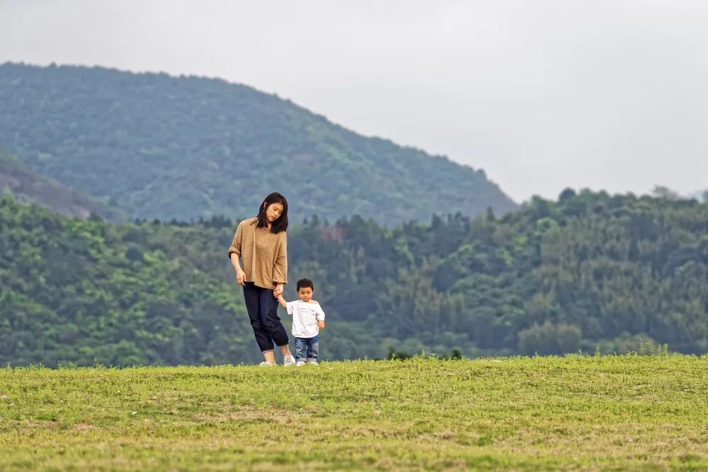 高尔基的母亲告诉我们什么,看完才知道妈妈有多伟大