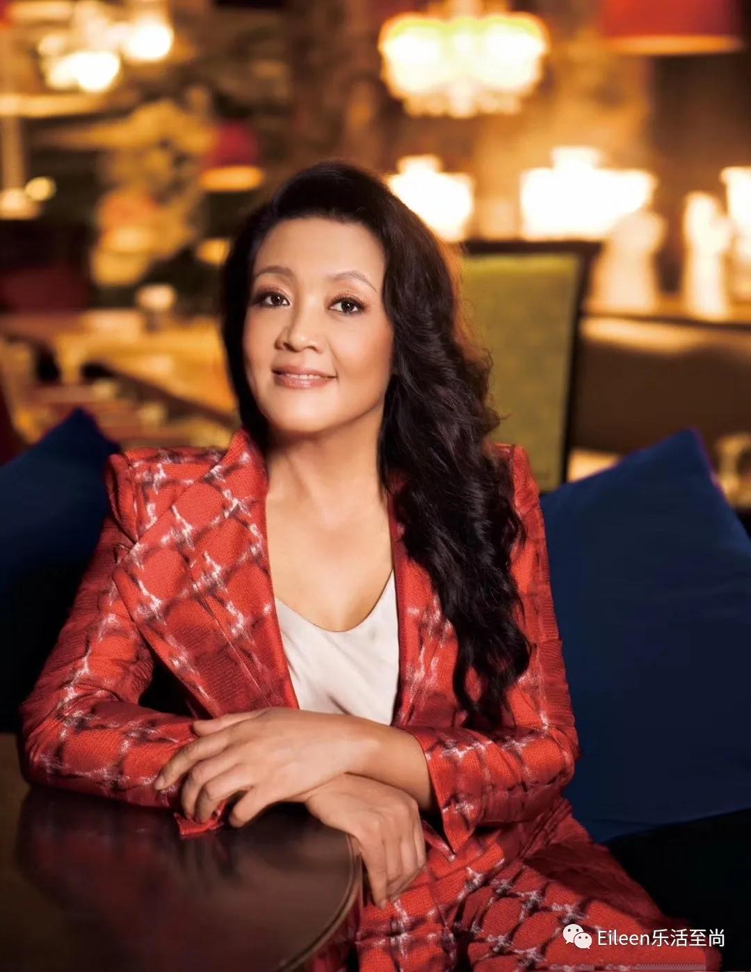 蹭儿媳出位？顶流抓马贵妇是怎么炼成的？