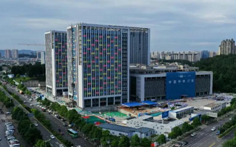 观山湖新建的大医院,贵阳新建三甲医院
