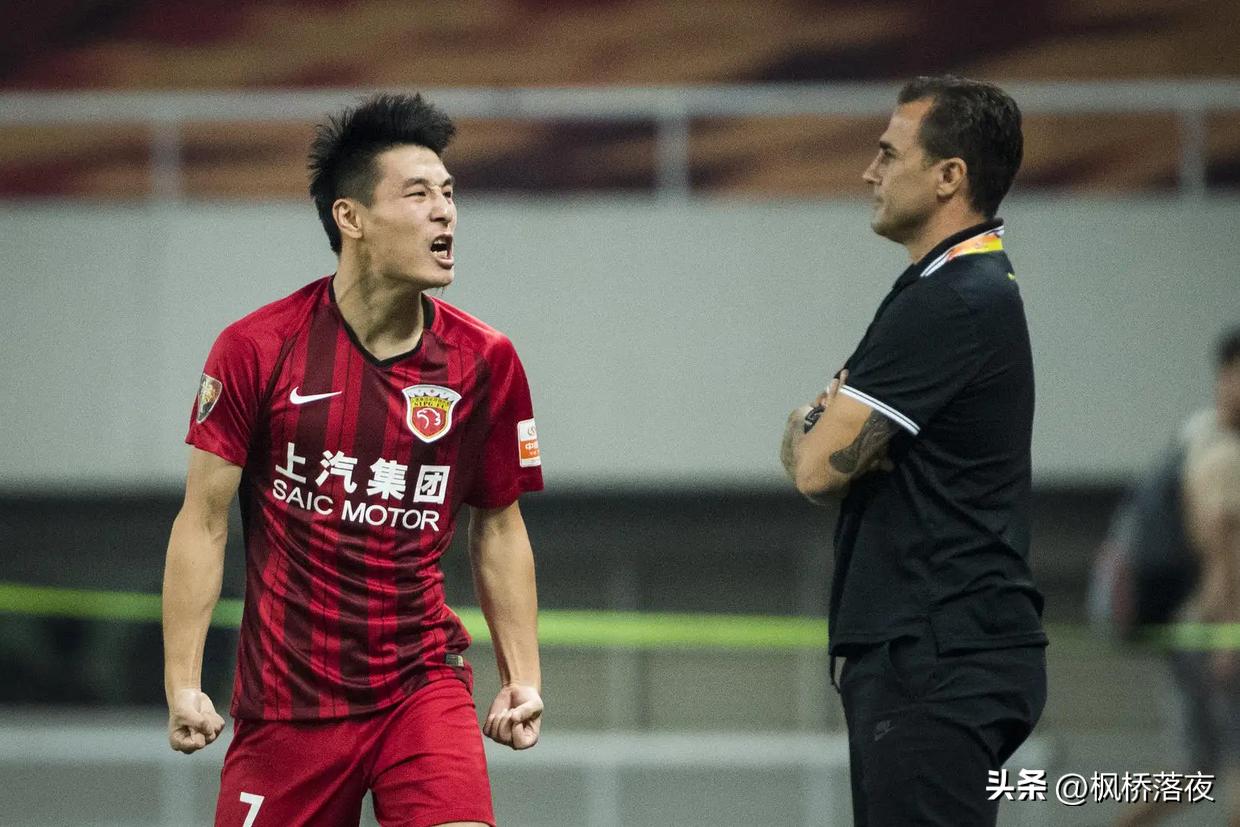 8球9助！能够替代武磊的男人出现了！29岁前苏宁飞翼越来越完美