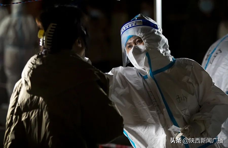 鎼烘墜鍏辨垬鐤儏鑷存暚鐧借。鍗＋,鎴樼柅鎯呭叡鍧氬畧鎰熸仼鎶楃柅鑻遍泟鏈楄