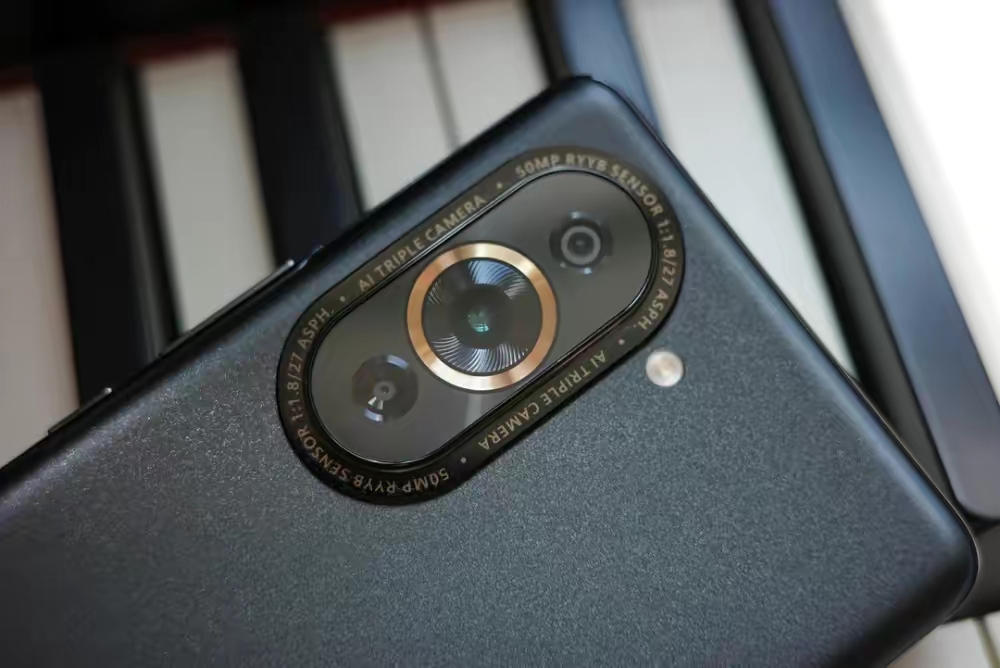 懂行的人建议买荣耀还是华为,懂行的人建议买华为还是一加