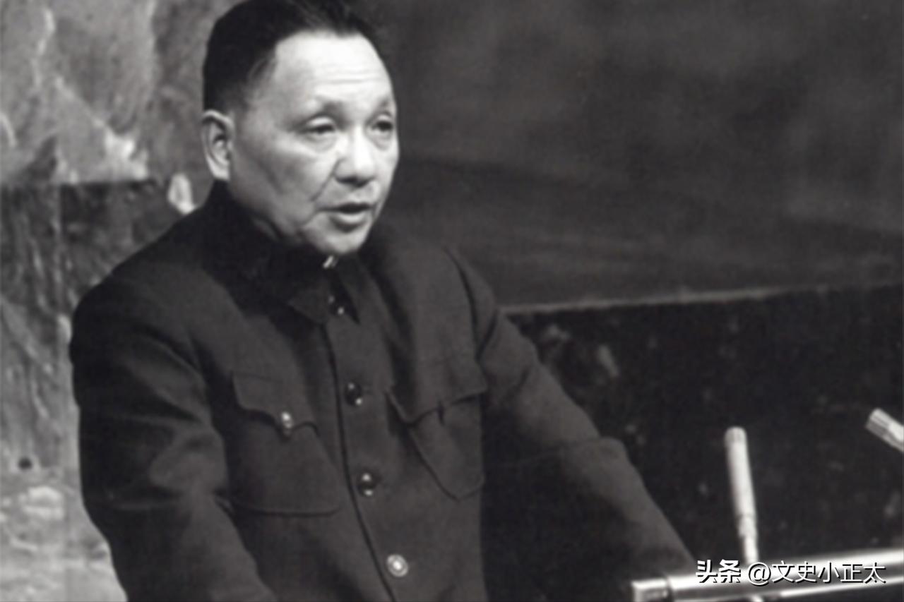 1957年毛*东泽**率团访苏，赫鲁晓夫问这小个子是谁，*小平邓**机智回答