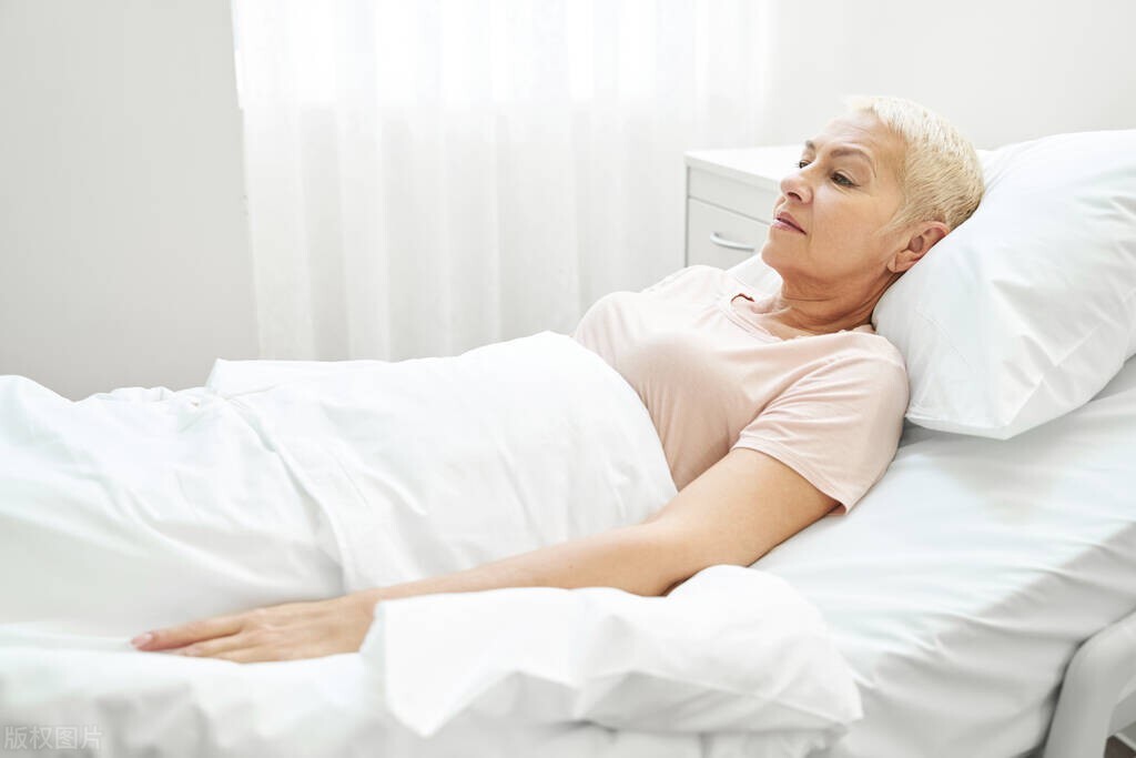 女人倒开花是什么病,老年人绝经后倒开花的三种表现