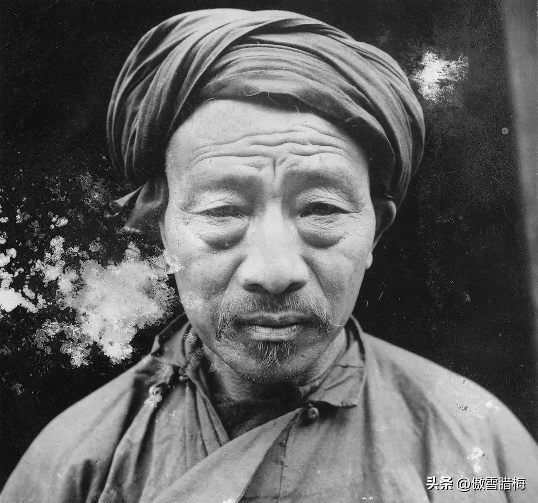 日军日记:男人饿倒在地,为了救他,我将他妻子的乳房割给他吃!