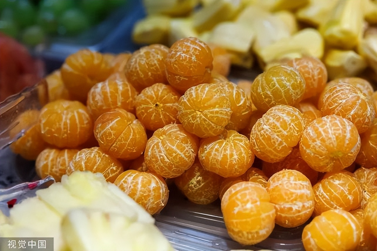 橘子汁滴到抗原检测出现两道杠,柠檬汁抗原检测阳性