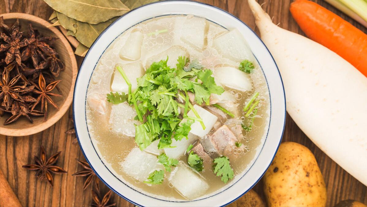 为你送上一道冬天暖胃又暖心菜,适合天冷吃的6道家常菜开胃下饭