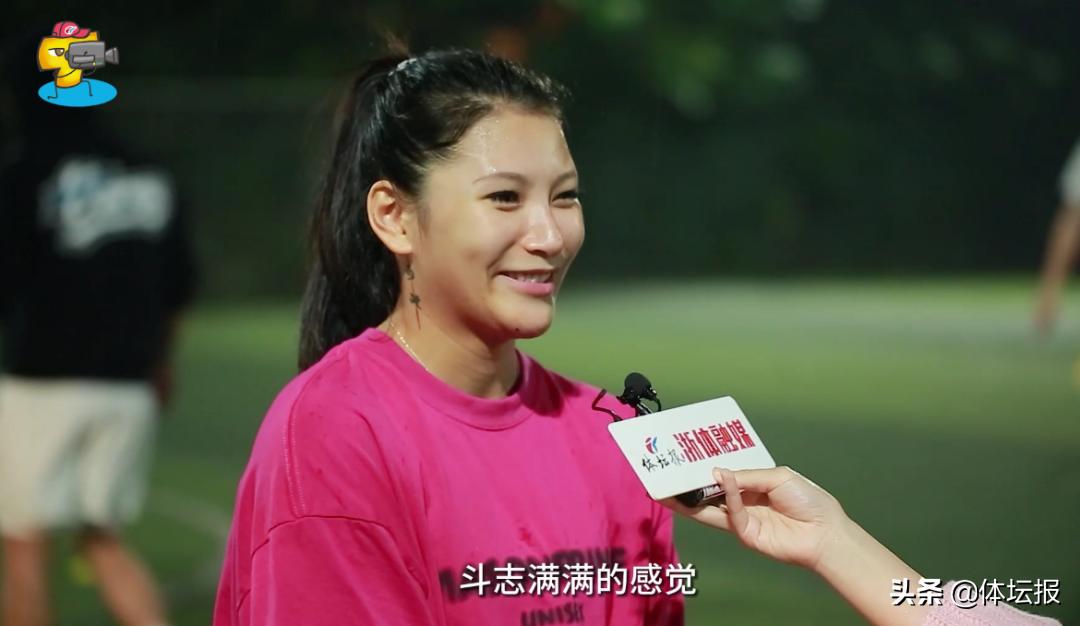 露营、飞盘、橄榄球……城市里的年轻人太会玩了