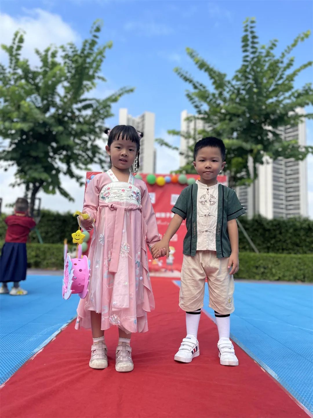 心怀皓月，致敬师恩，百仁幼儿园中秋节教师节双节主题系列活动