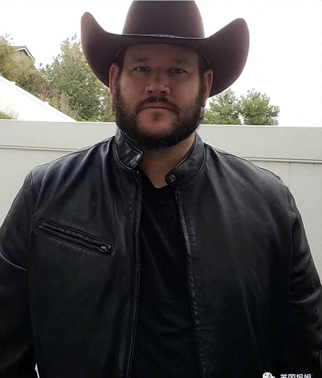 惊!13岁少女意外发现家庭录像带,竟然揭露父亲肮脏的秘密!