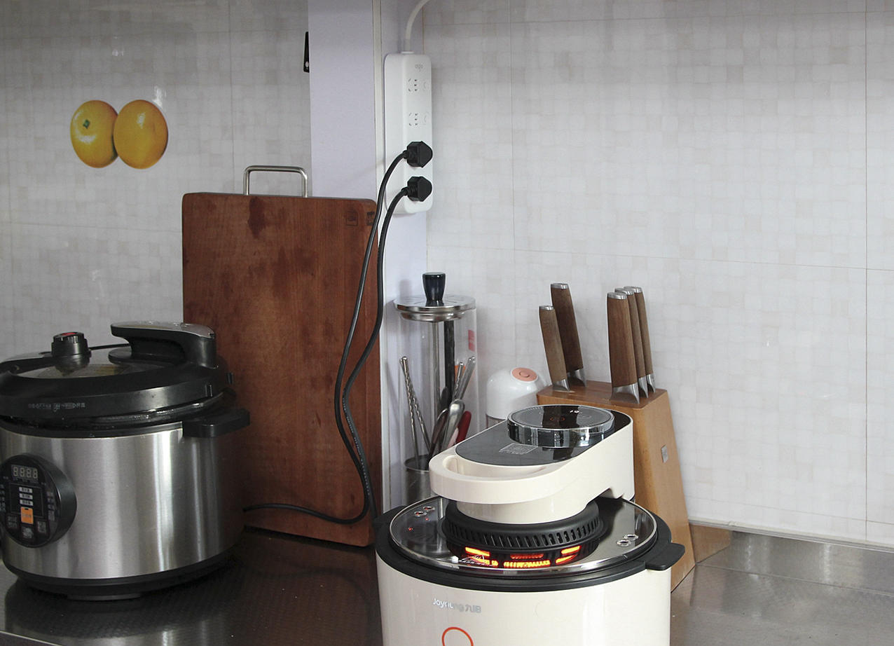 aigo前面板拆解,aigo65w插线板