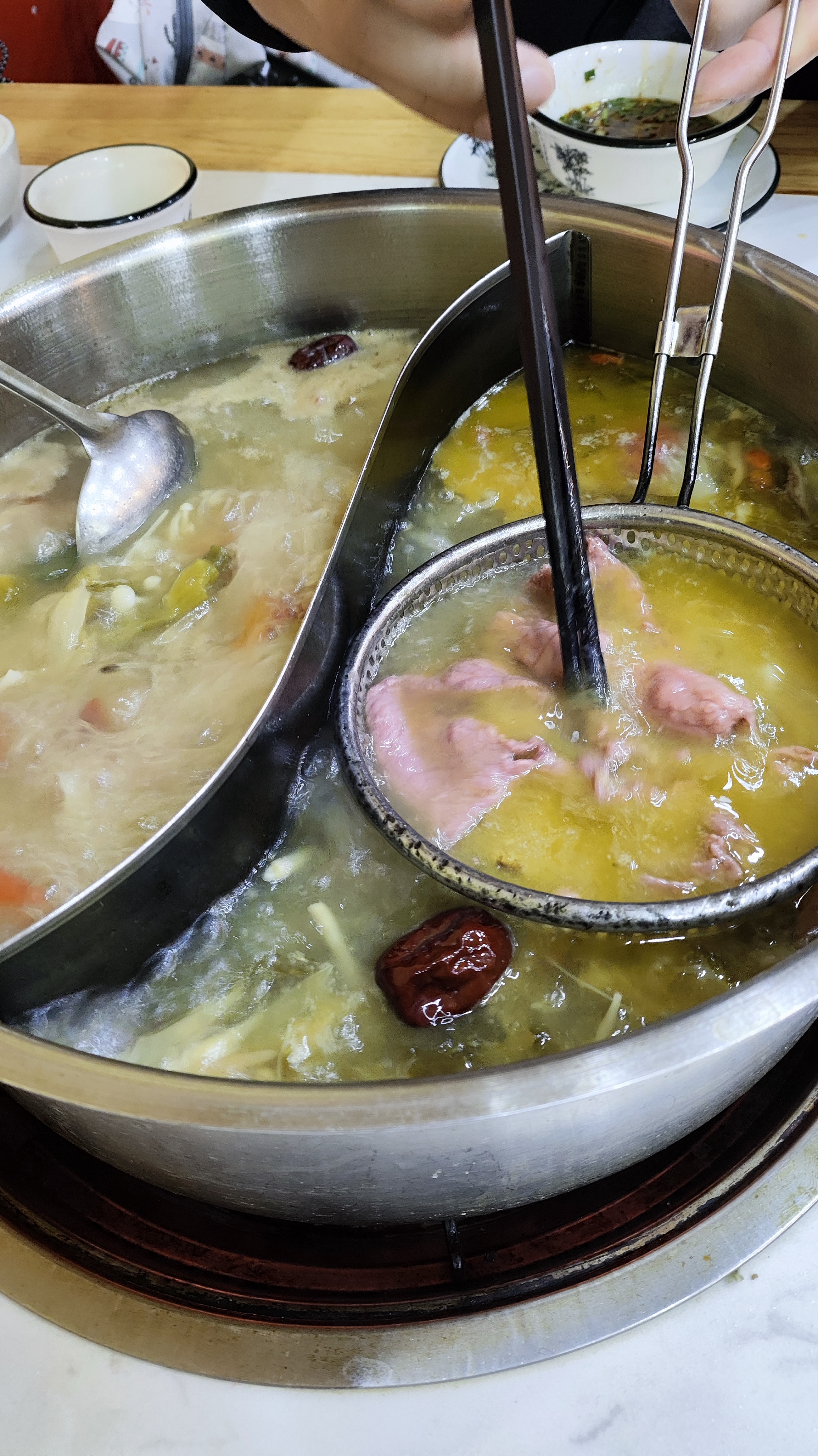 去外省穷游三五天6千块够了吗,云南5天穷游多少钱